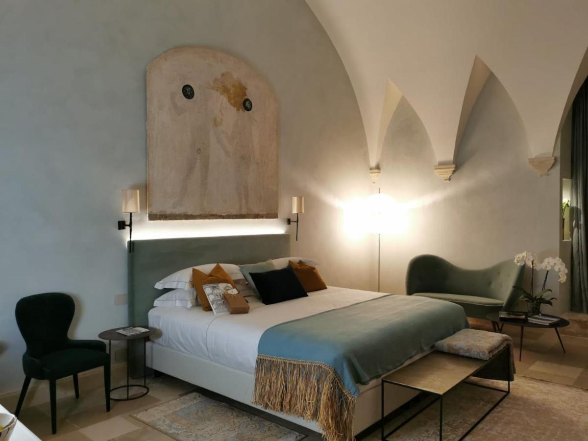 Palazzo Maresgallo Suites & Spa Lecce Exteriör bild
