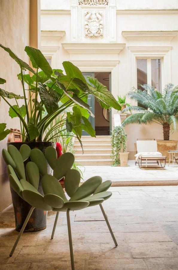 Palazzo Maresgallo Suites & Spa Lecce Exteriör bild
