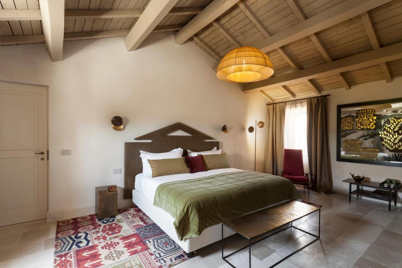 Palazzo Maresgallo Suites & Spa Lecce Exteriör bild