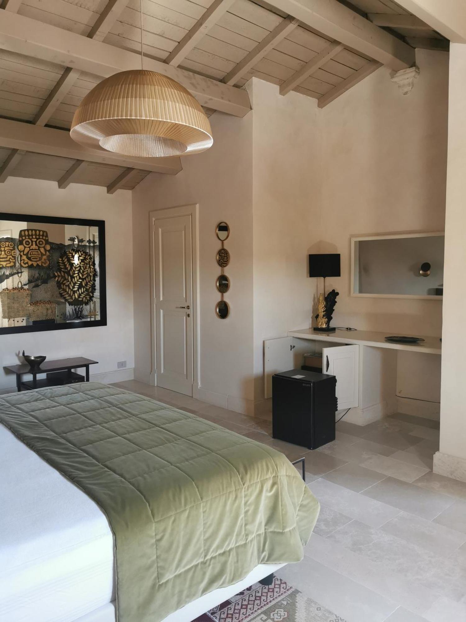 Palazzo Maresgallo Suites & Spa Lecce Exteriör bild